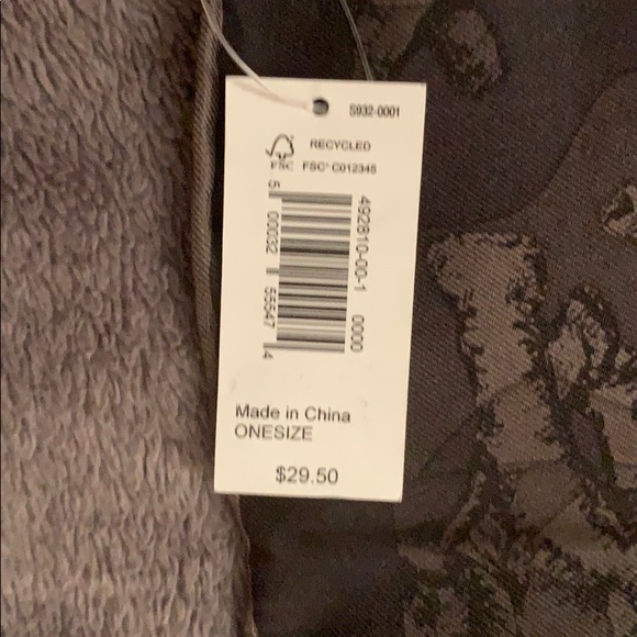 Pocket Square - Picture 3 of 4